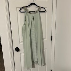 Adrianna Papell light green 20W dress